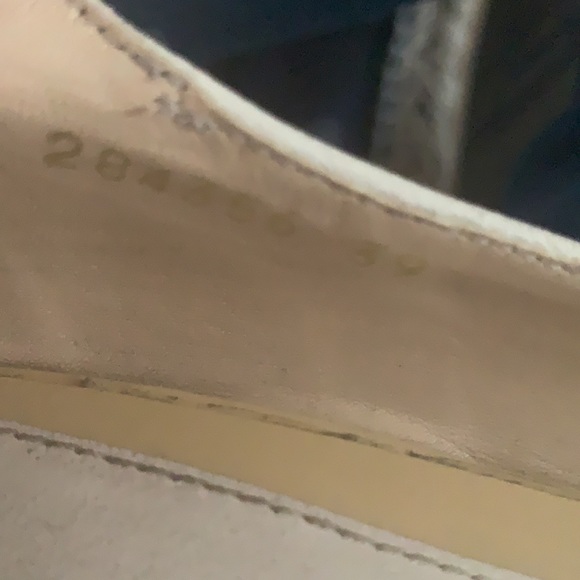 Gucci beige patent leather platform sandals - Picture 5 of 5